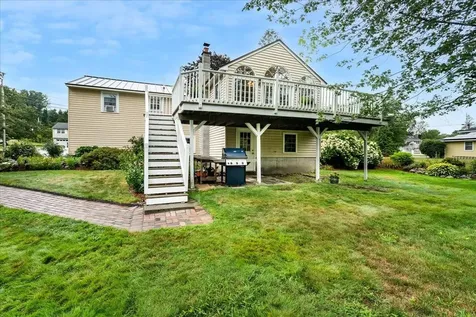 5 Wilshire Drive Londonderry NH 03053