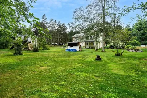 5 Wilshire Drive Londonderry NH 03053