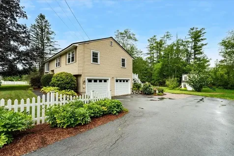 5 Wilshire Drive Londonderry NH 03053