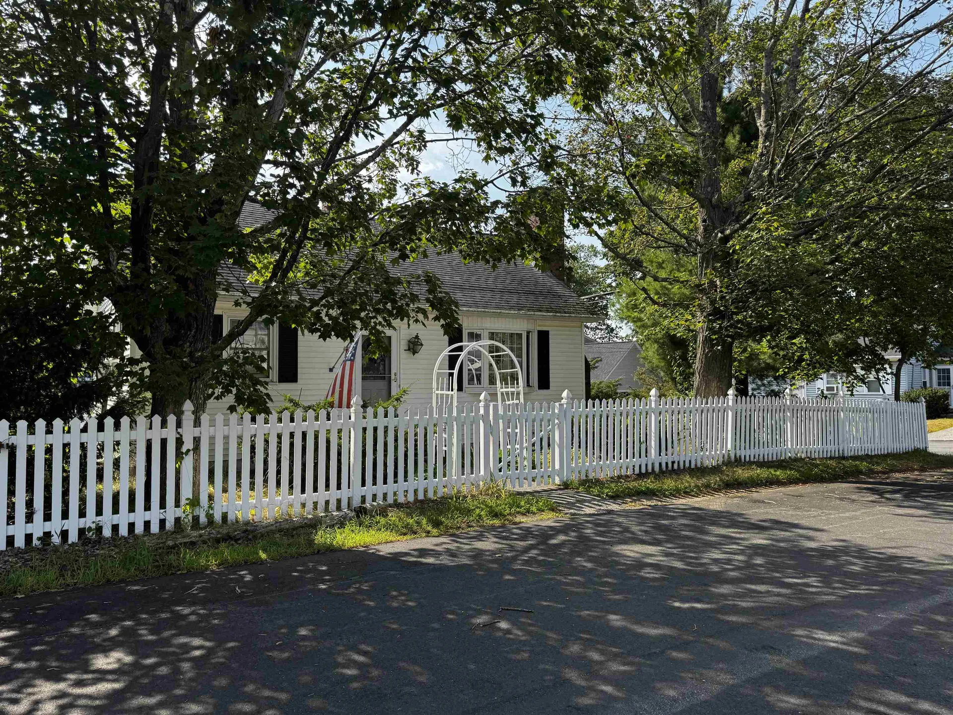 183 Gold Street Manchester NH 03103