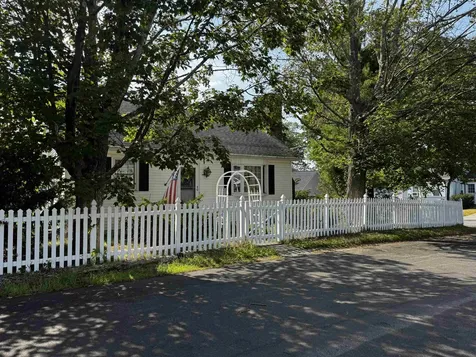 183 Gold Street Manchester NH 03103