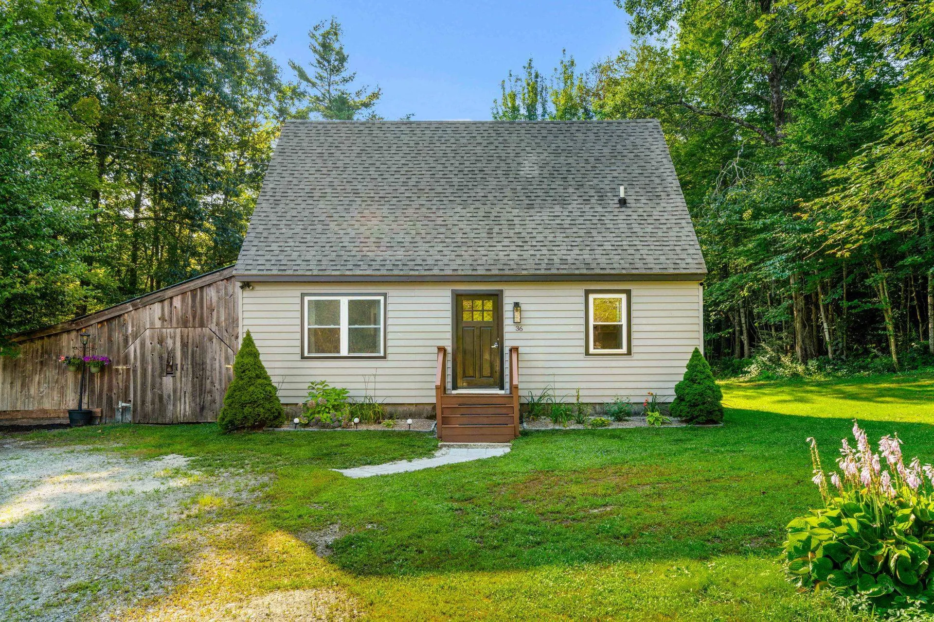 Antrim NH, 36 High Street