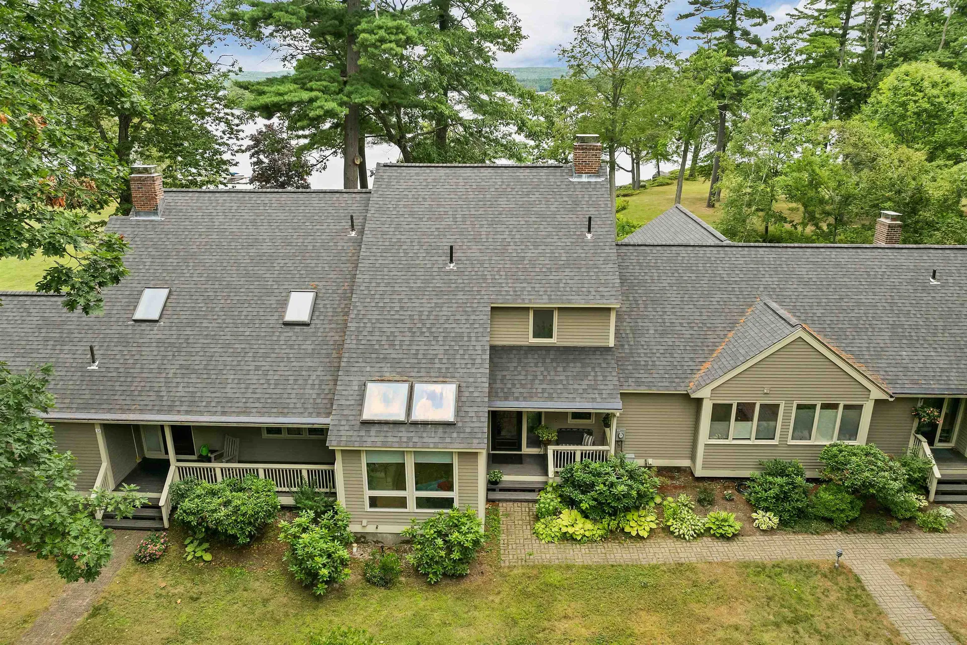 31 Point Breeze Road Wolfeboro NH 03894