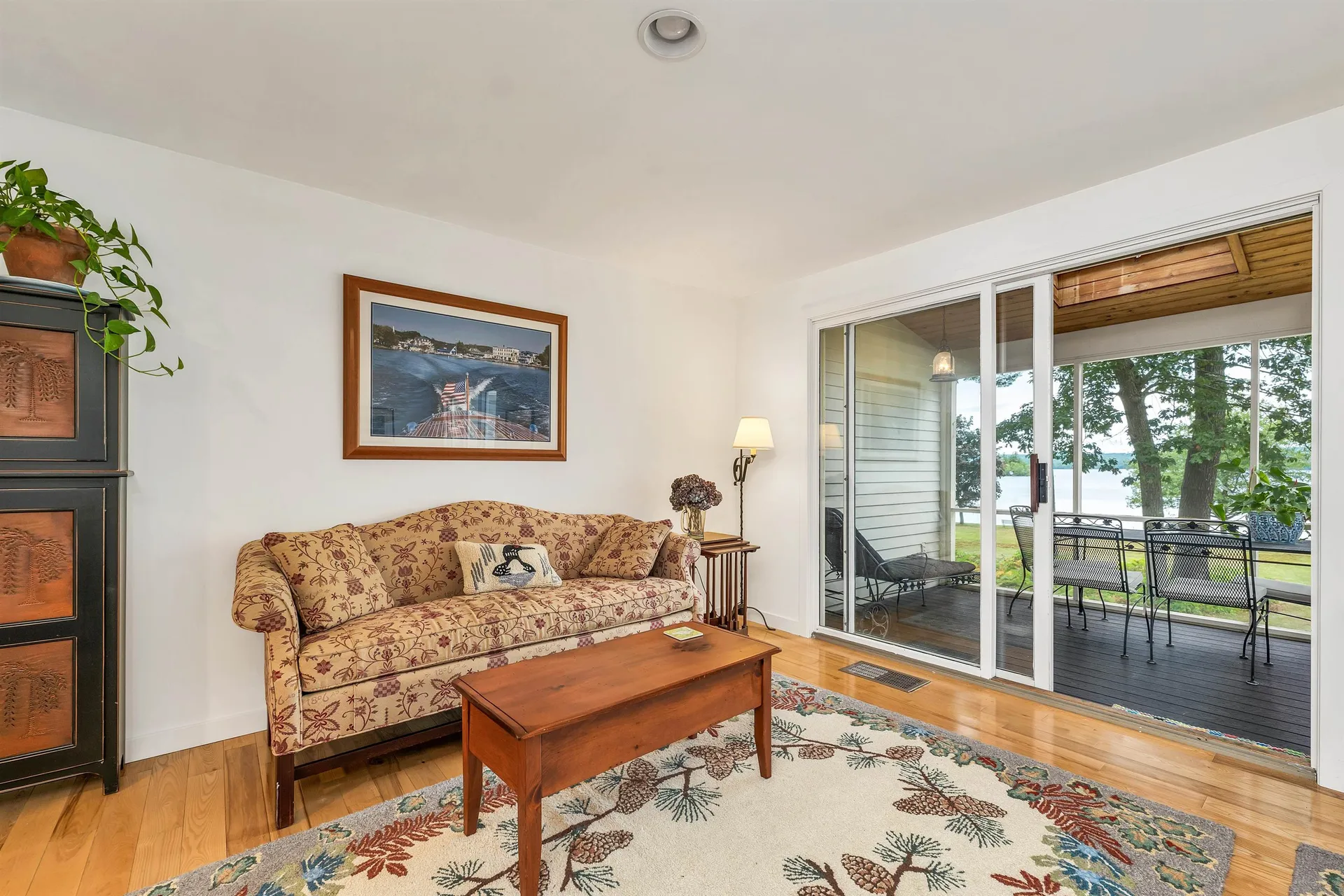 31 Point Breeze Road Wolfeboro NH 03894