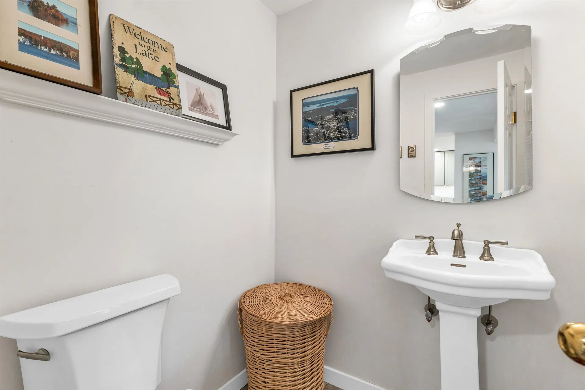 31 Point Breeze Road Wolfeboro NH 03894