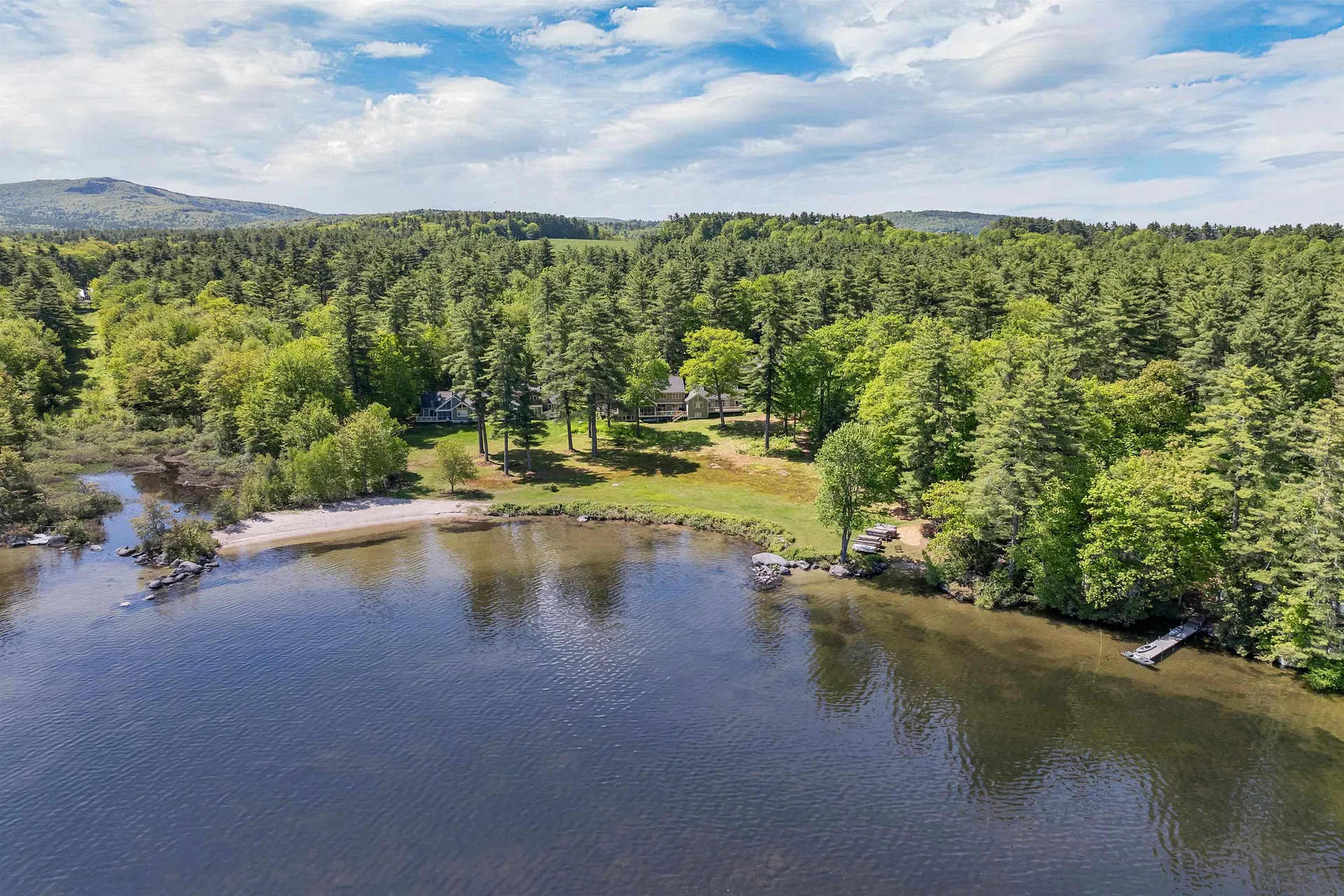 31 Point Breeze Road Wolfeboro NH 03894