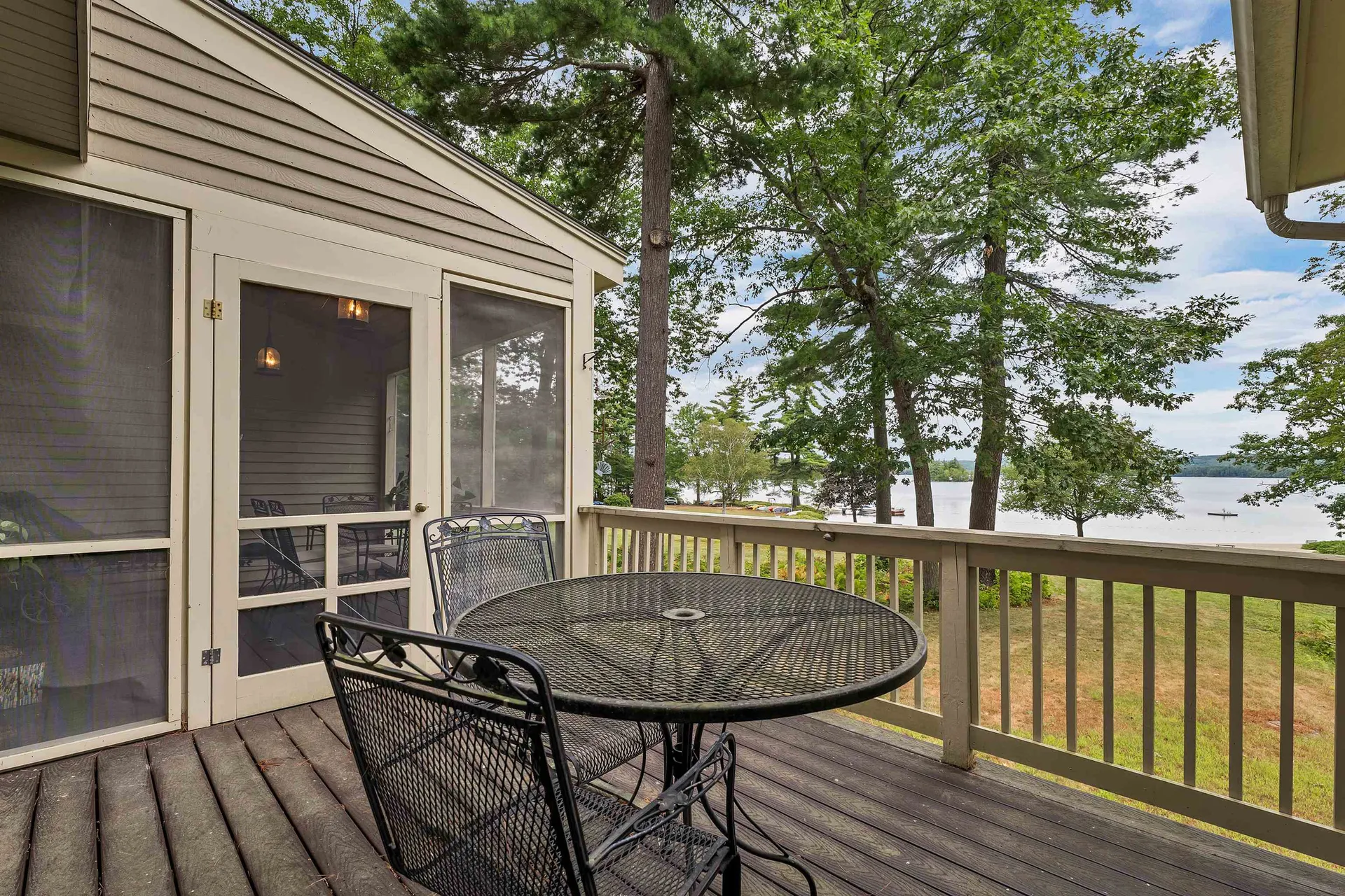31 Point Breeze Road Wolfeboro NH 03894