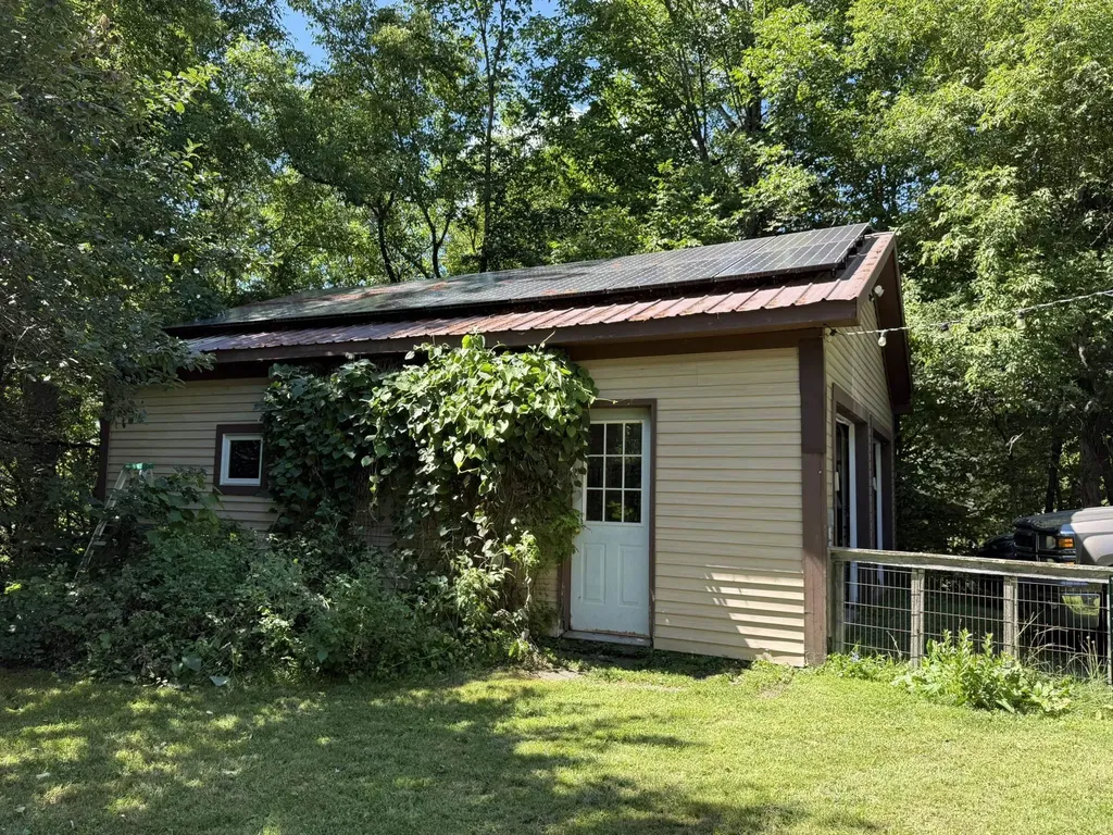 209 Putnam Avenue Hardwick VT 05843