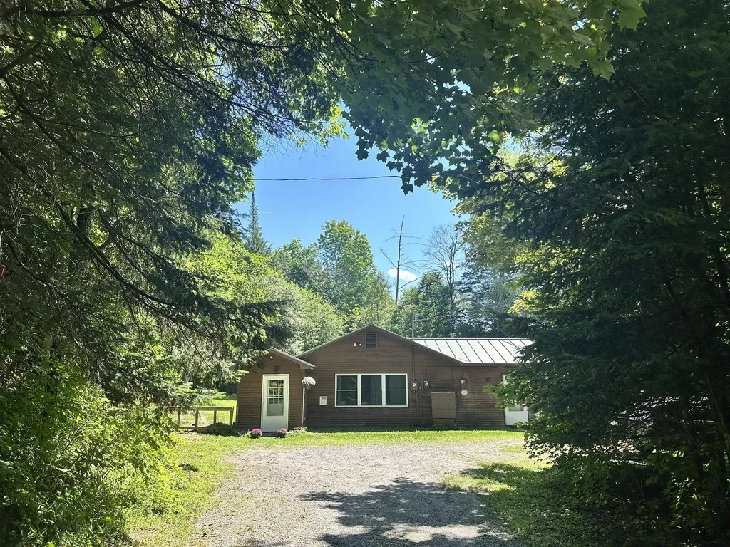 209 Putnam Avenue Hardwick VT 05843