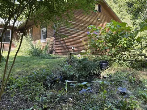 209 Putnam Avenue Hardwick VT 05843