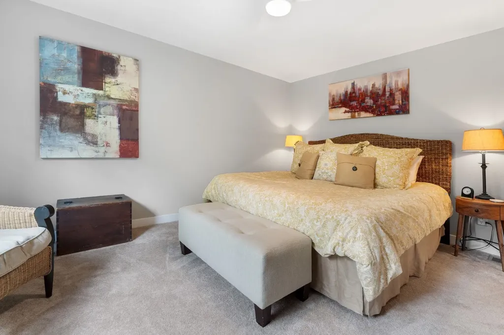 126 Harvard Avenue Auburn NH 03032