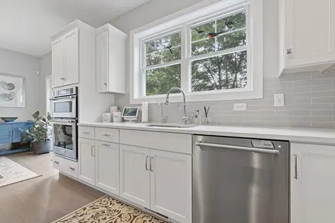 126 Harvard Avenue Auburn NH 03032