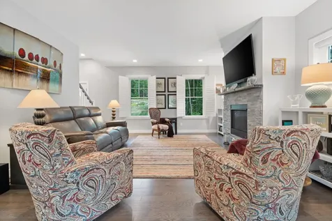 126 Harvard Avenue Auburn NH 03032