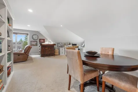 126 Harvard Avenue Auburn NH 03032