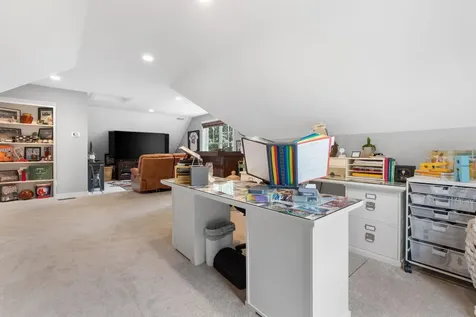 126 Harvard Avenue Auburn NH 03032