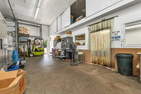 22 Kendall Pond Road Derry NH 03038