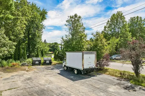 22 Kendall Pond Road Derry NH 03038