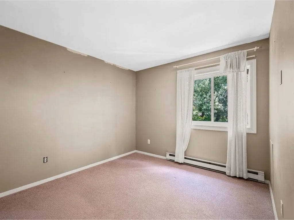 M4 Grandview Drive South Burlington VT 05403