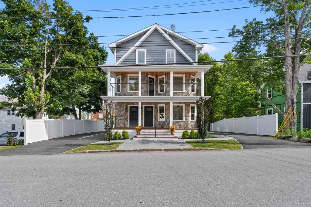 8 Water Street Meredith NH 03253