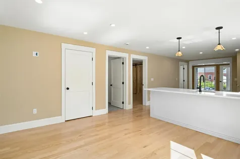 8 Water Street Meredith NH 03253