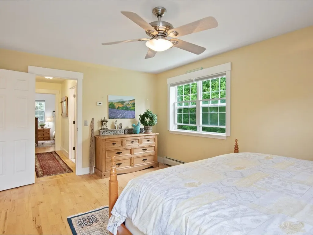 31 Iris Lane South Burlington VT 05403