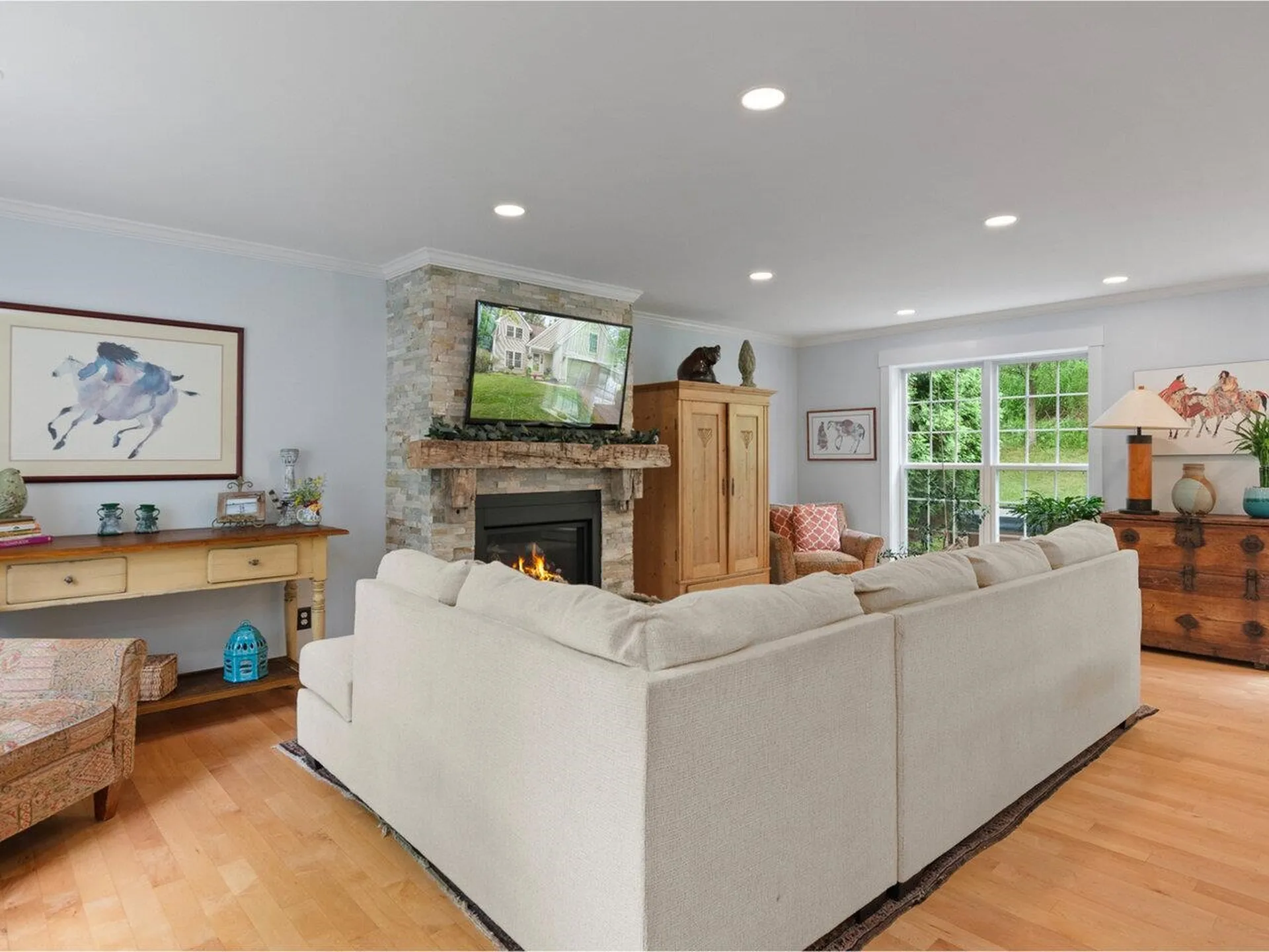 31 Iris Lane South Burlington VT 05403