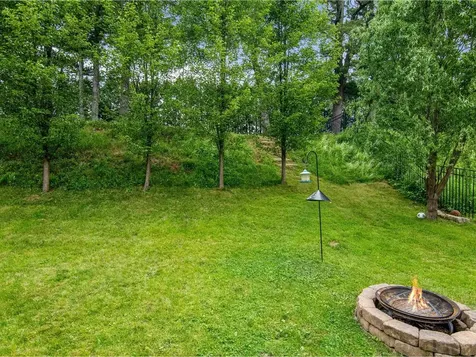 31 Iris Lane South Burlington VT 05403