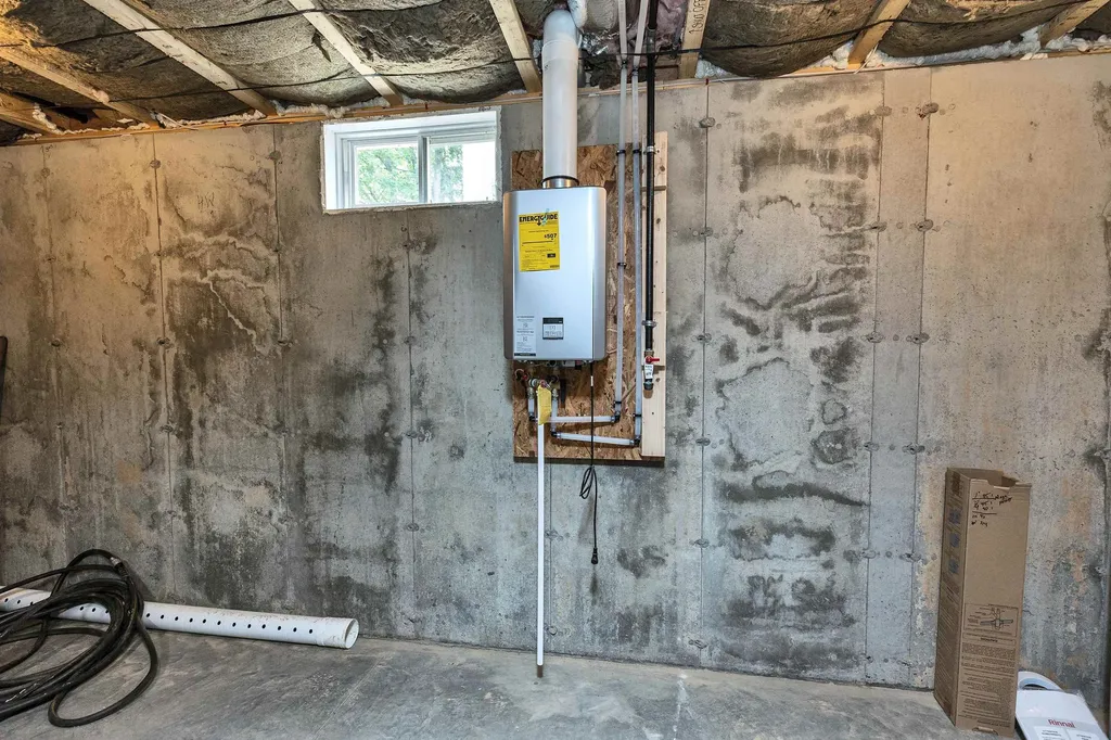 27 Island Street Wilton NH 03086