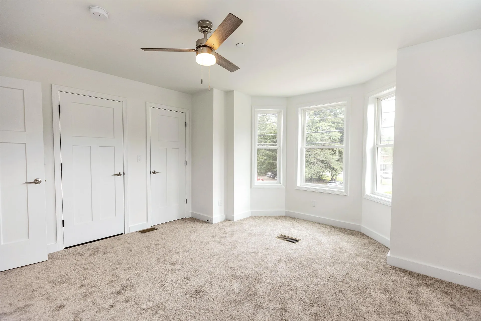 27 Island Street Wilton NH 03086