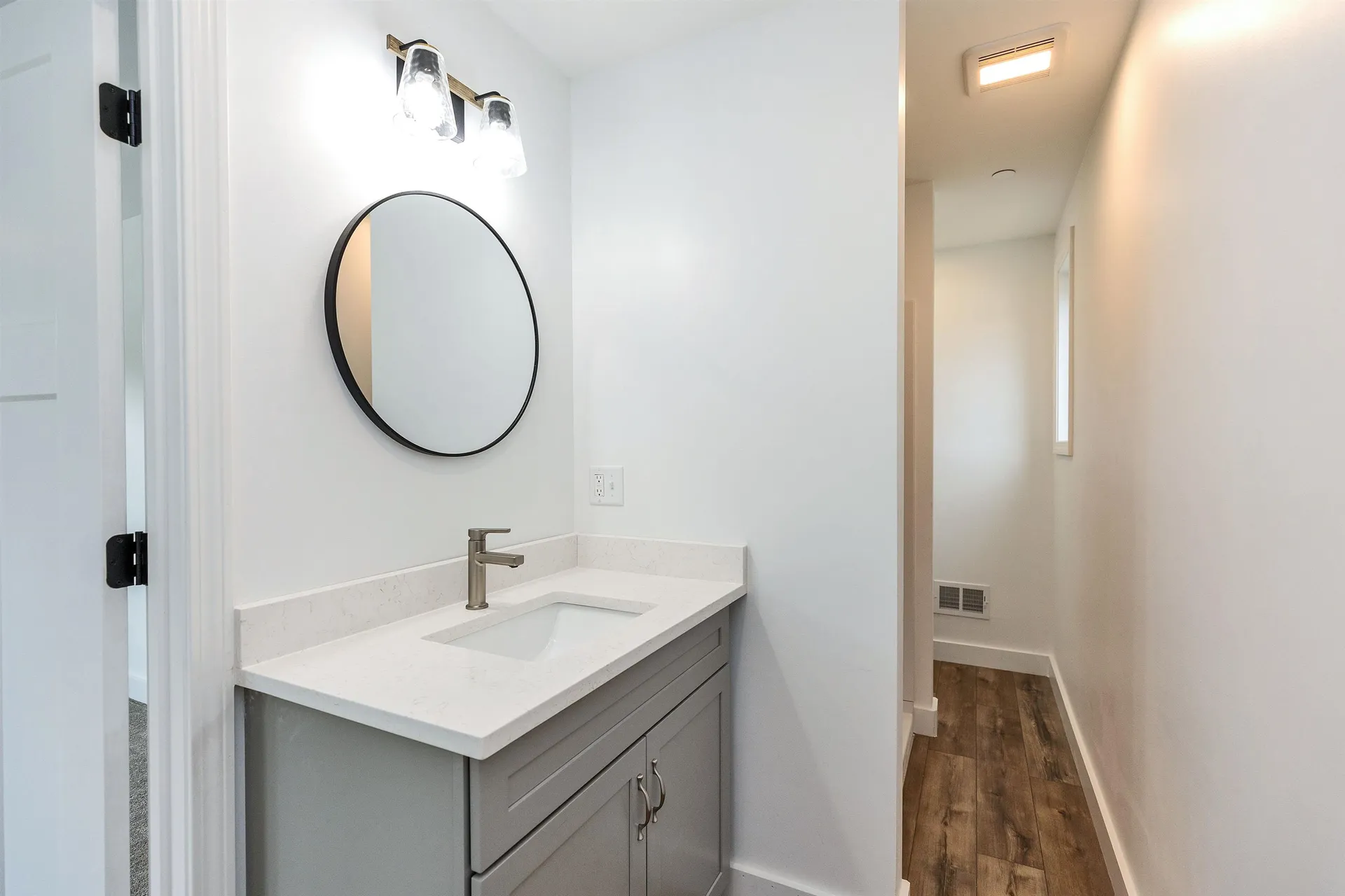 27 Island Street Wilton NH 03086