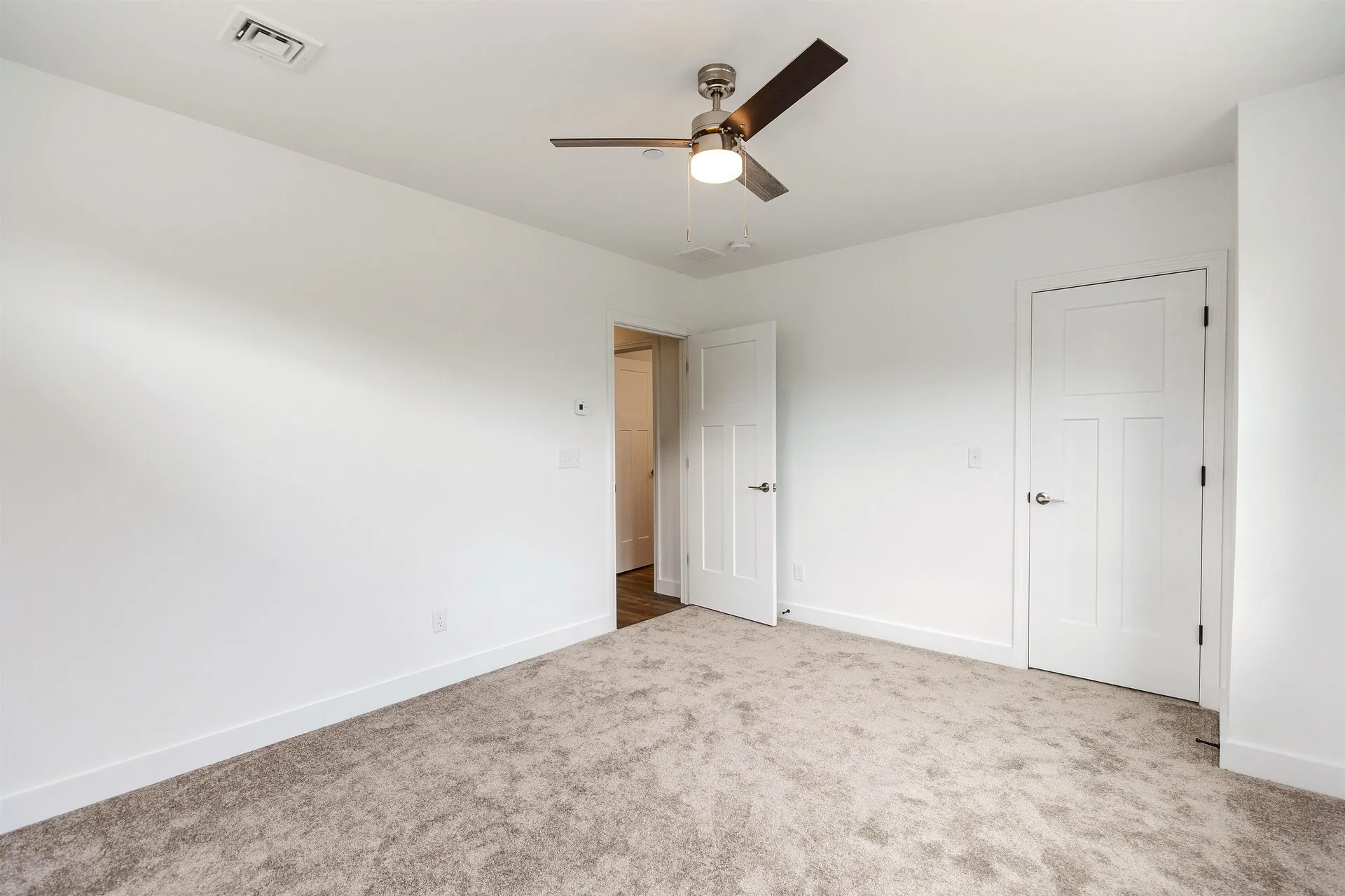 27 Island Street Wilton NH 03086