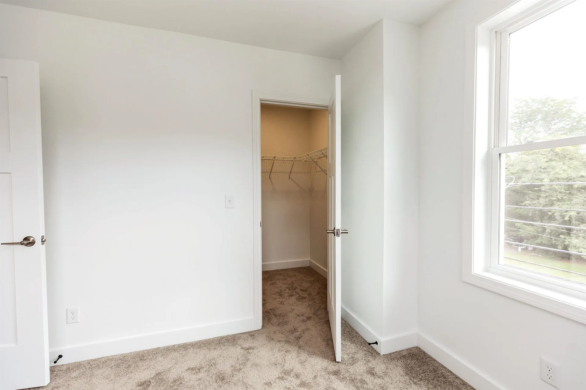 27 Island Street Wilton NH 03086