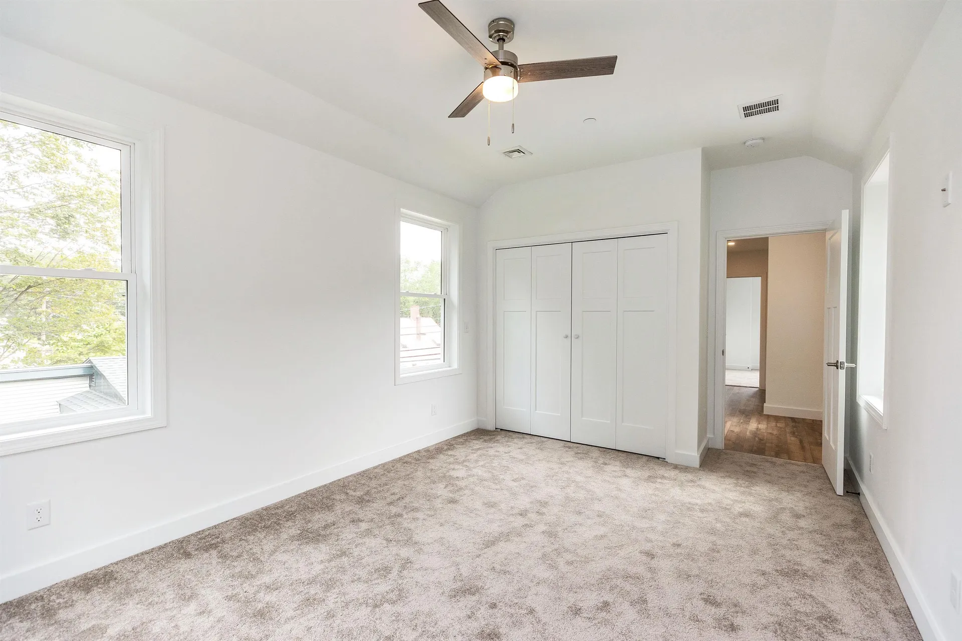 27 Island Street Wilton NH 03086