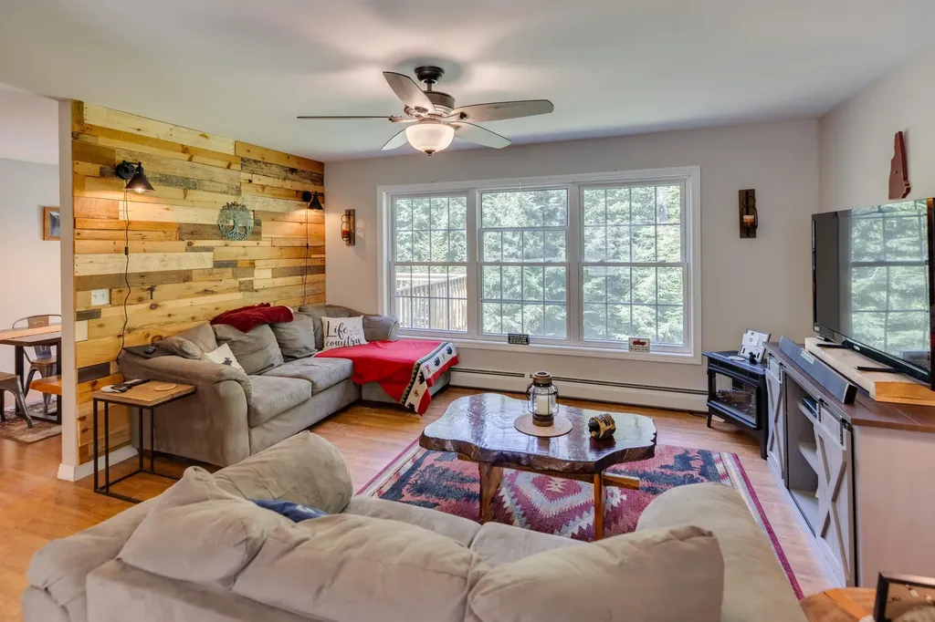 13 Ryder Road Campton NH 03223