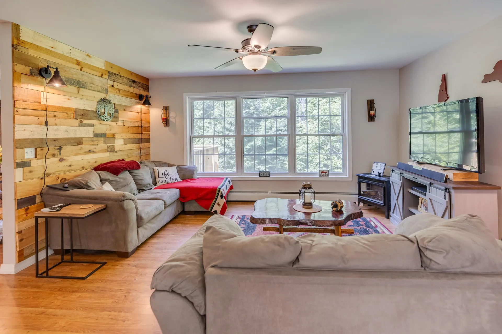 13 Ryder Road Campton NH 03223