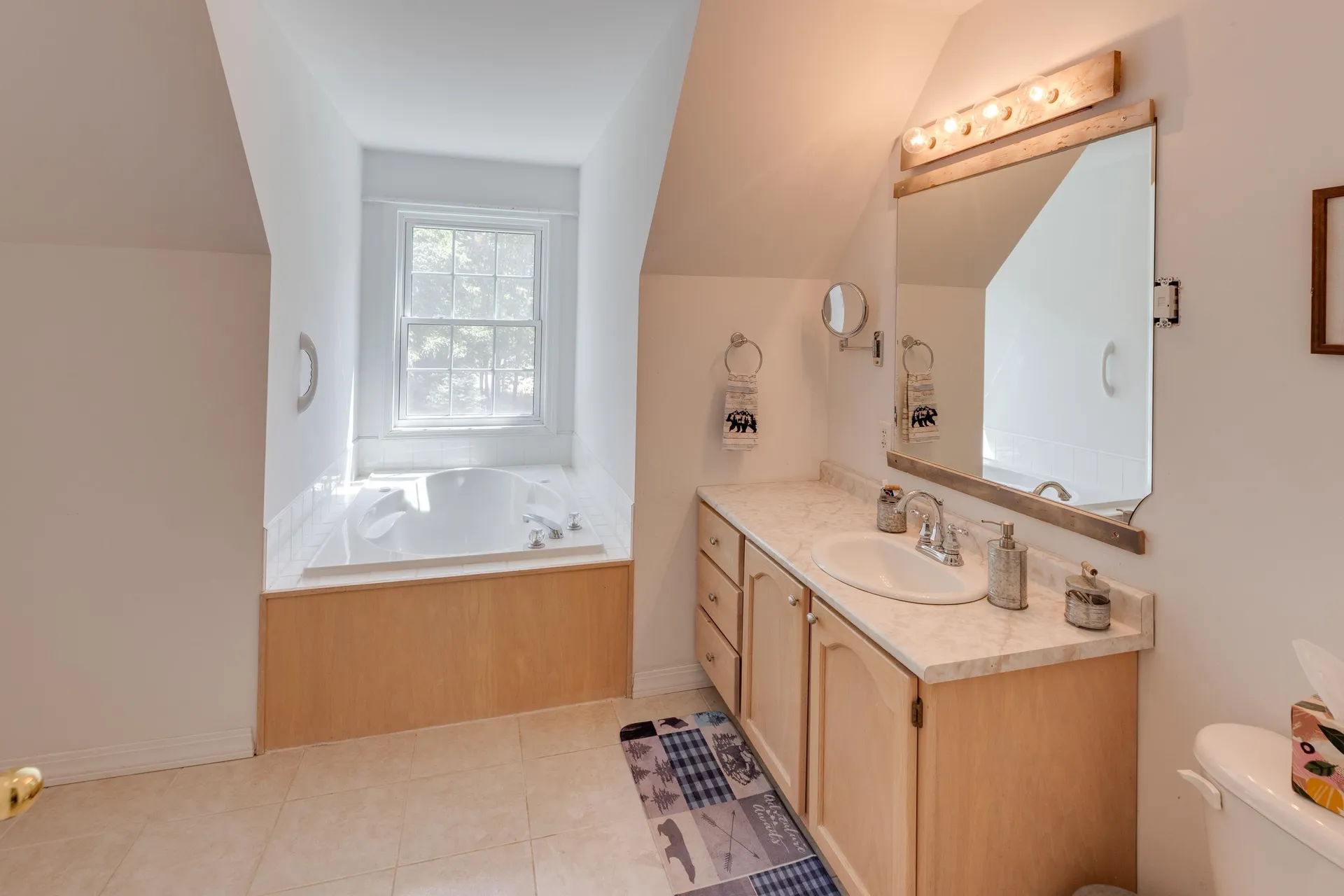 13 Ryder Road Campton NH 03223