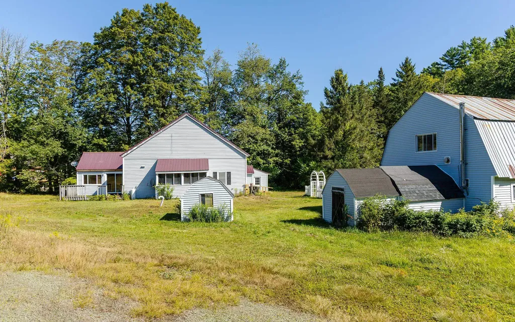 118 Walpole Valley Road Alstead NH 03602