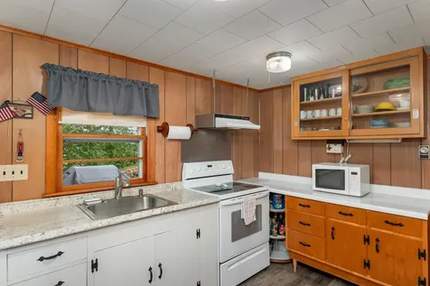 60 Colonial Road Laconia NH 03246