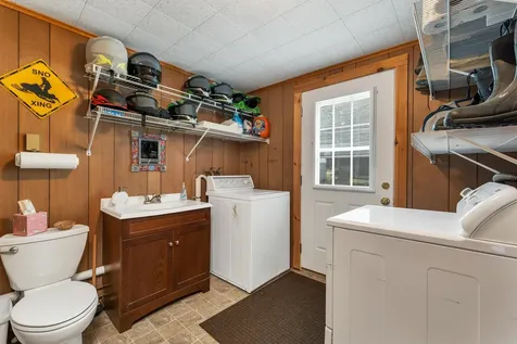 60 Colonial Road Laconia NH 03246