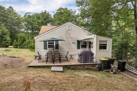 60 Colonial Road Laconia NH 03246