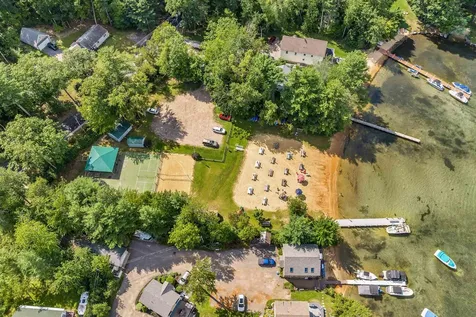 60 Colonial Road Laconia NH 03246