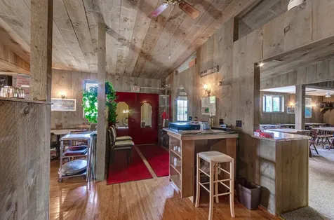 626 White Mountain Highway Tamworth NH 03886