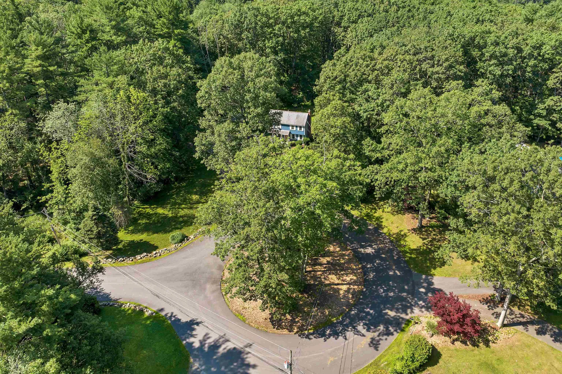 10 Twinbrook Drive Derry NH 03038