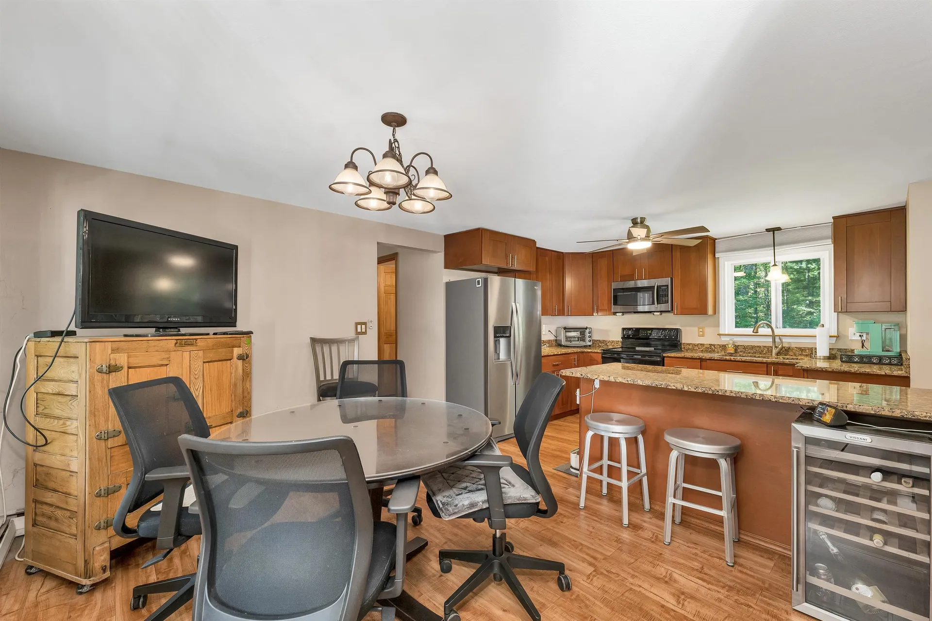 10 Twinbrook Drive Derry NH 03038