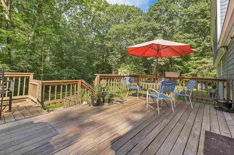 10 Twinbrook Drive Derry NH 03038