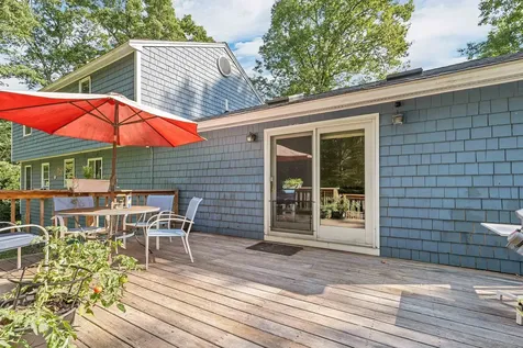 10 Twinbrook Drive Derry NH 03038