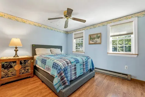 10 Twinbrook Drive Derry NH 03038