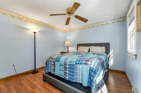 10 Twinbrook Drive Derry NH 03038