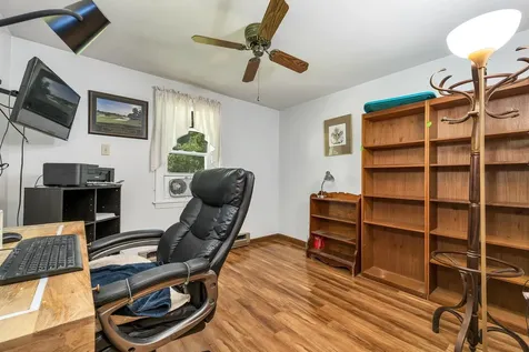 10 Twinbrook Drive Derry NH 03038