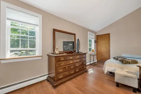 10 Twinbrook Drive Derry NH 03038